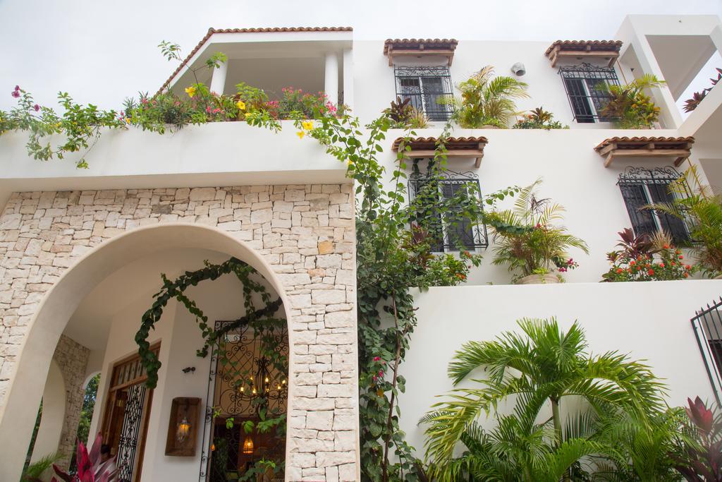 Aparthotel Livetulum Zewnętrze zdjęcie